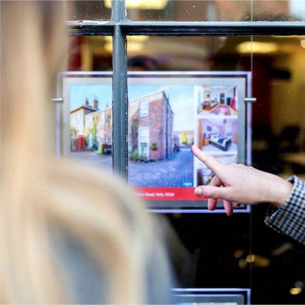  Business Sector Estate Agents